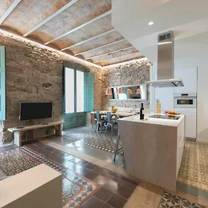 Bravissimo Mercaders, Beautiful 3 Bedroom Apartment